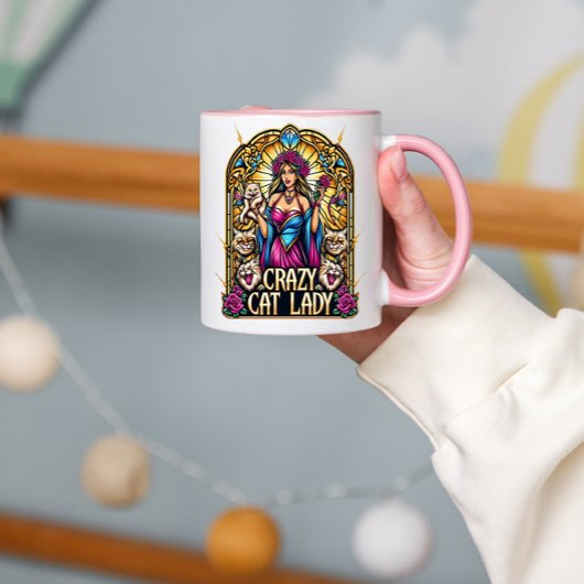 猫エレガントを抱いた女性 マグカップ