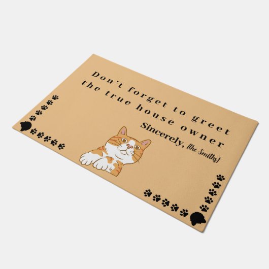 猫オーナーマカスタムルの家族のネームハウス ドアマット (アングル)