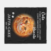 猫オーナー |ペット記念館のハートの足跡 フリースブランケット (正面(横))