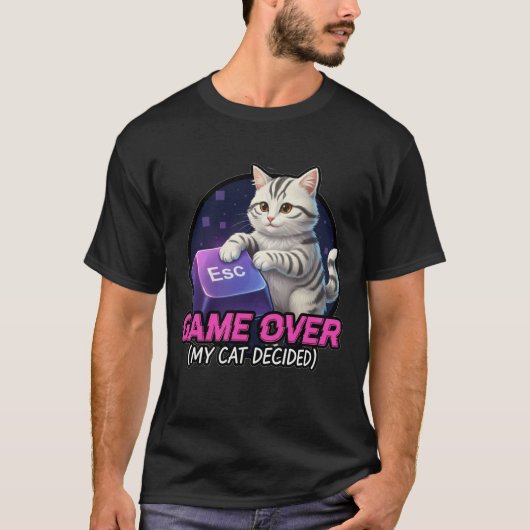 猫ゲーマーギフト - 猫がゲームを制覇 Tシャツ (正面)