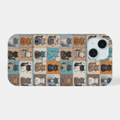 猫コレクションキルト柄 iPhone 15ケース (裏面横)