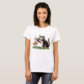 猫ゴルファーがウォーターハザードで釣り Tシャツ (正面フル)