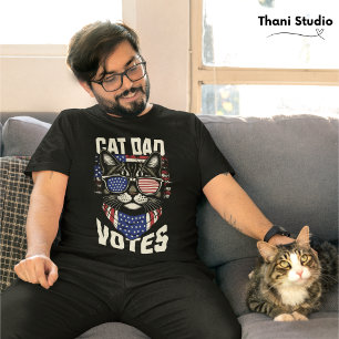 猫パパ投票可愛い選挙米国旗 Tシャツ