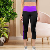 猫パーソナライズされた母が紫色の黒いストライプ服 カプリレギンス