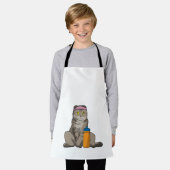 猫フィットネス飲みマグ エプロン (着用した状態)