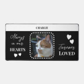 猫フォト悔やみや弔慰ペットメモリアルブラック デスクマット (正面)