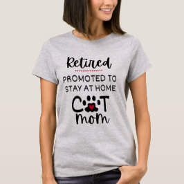 猫ママの引退 2025 ネコのハート付Tシャツ Tシャツ
