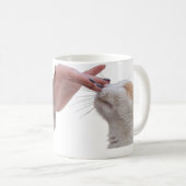 猫マママグ | 手で撫でるかわいい猫好きギフト コーヒーマグカップ (正面右)