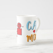 猫ママ – オプションのパーソナライズ付きかわいい猫 ボーンチャイナマグカップ (正面右)