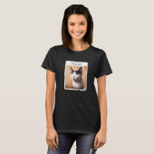 猫ミームいつ思い出す魚釣りシーズン Tシャツ (正面フル)