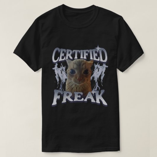 猫ミーム認定フリーク食べセット呪い猫 Tシャツ (デザイン正面)
