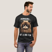 猫人間は大ファンではない猫引用文の男性 Tシャツ (正面フル)