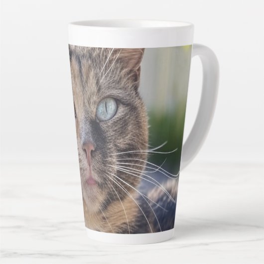 猫写真の追加カスタマイズ カフェラテマグ (右アングル)