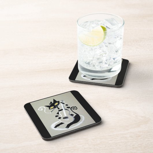 猫型の猫 コースター (右側)