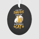 猫好きでビールと猫を飼っている人 オーナメント (正面)
