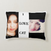 猫好きとURの画像と書THAT IS LOV CAT アクセントクッション (裏面)