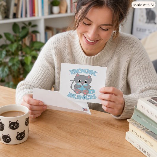 猫好きのための本を読むかわいい猫 ポストカード