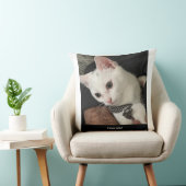 猫好きのための枕。猫は好きだけど人間は嫌いな人のための猫枕。 クッション (椅子)