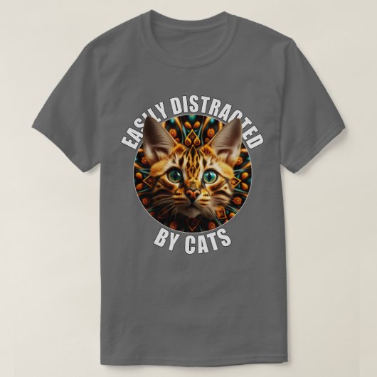 猫好きは猫の旅行Throに簡単に気を散らす Tシャツ (デザイン正面)