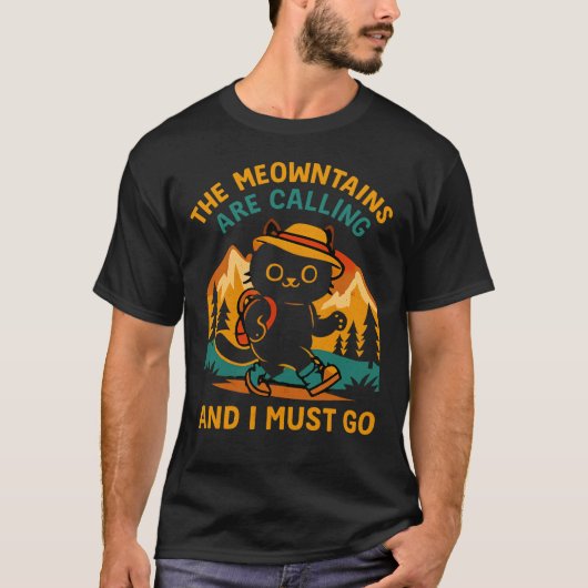 猫山が呼んでいる ハイキング キャンプ 猫好き Tシャツ (正面)