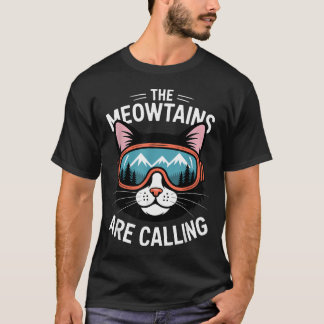猫山が呼んでいる 面白い 猫 ハイキング スキー Tシャツ