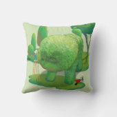 猫庭師と緑の動物の茂み クッション (裏面)