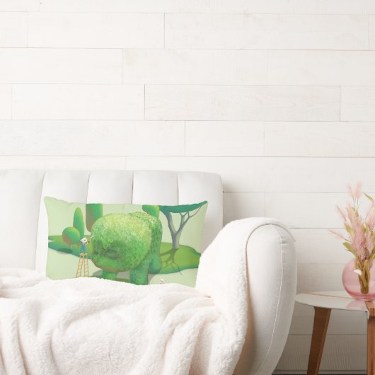 猫庭師と緑の動物の茂み ランバークッション (ソファ)