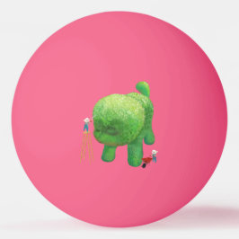 猫庭師と緑の動物の茂み 卓球ボール