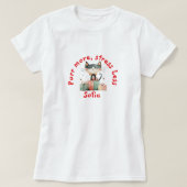 猫愛好家のためのユーモアあふれるクリスマスギフトTシャツ 名前入り レッド Tシャツ (デザイン正面)