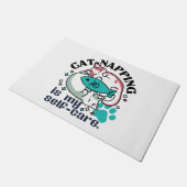 猫昼寝は私の自己主気に張：かわいい眠い猫 ドアマット (アングル)