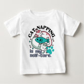 猫昼寝は私の自己主気に張:かわいい眠い猫 ベビーTシャツ (正面)