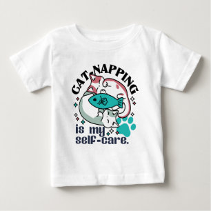 猫昼寝は私の自己主気に張:かわいい眠い猫 ベビーTシャツ