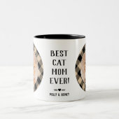 猫最高の母は常にバッファローPlaidベージュ写真名 ツートーンマグカップ (中央)