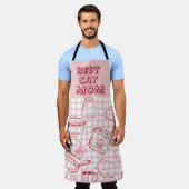 「猫最高の母」レッド&ピンク エプロン (着用した状態)