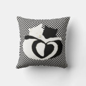 猫柄の白黒猫がハート型 クッション (裏面)