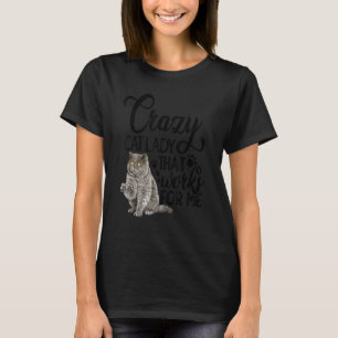 猫熱狂するのおばさん飼い猫ペット Tシャツ