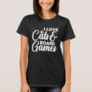 猫猫ボードゲームが大好き Tシャツ