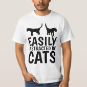 猫用Tシャツで気を取られる Tシャツ (正面)