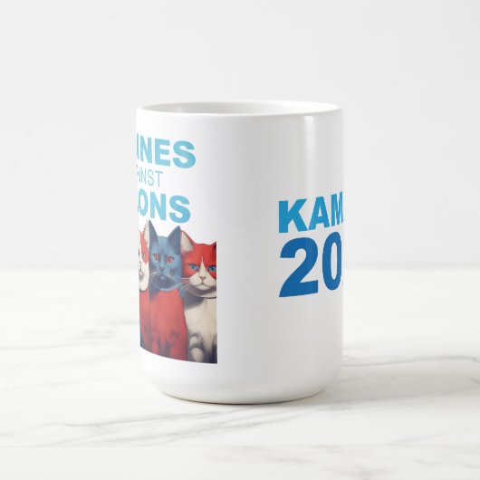 猫科の動物対フェロン – KAMALA 2024マグカップ コーヒーマグカップ (中央)