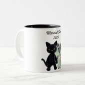 猫結婚した2025 ツートーンマグカップ (正面左)