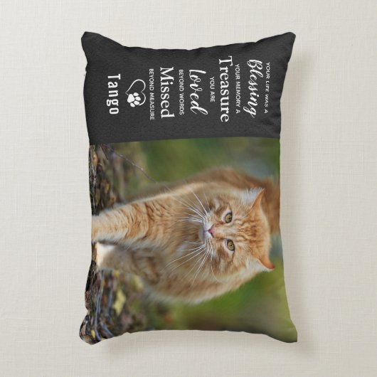 猫記念記念ギフト悔やみや弔慰 – ペットロス アクセントクッション (正面(垂直))