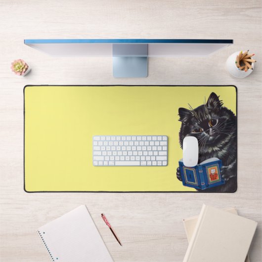 猫読の本、ルイ・ワイン デスクマット (オフィス1)