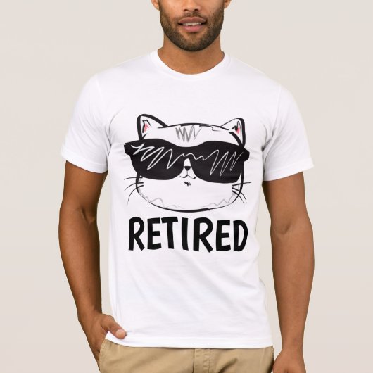 猫退職したTシャツおもしろい Tシャツ (正面)