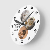 「猫食べ物を与えの猫好きパーソナライズされた ラウンド壁時計 (傾斜)