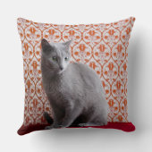 猫(ロシアのな青)および壁紙の背景 クッション (裏面)