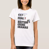 猫・ワイン・イギリスの犯罪劇 Tシャツ (正面)