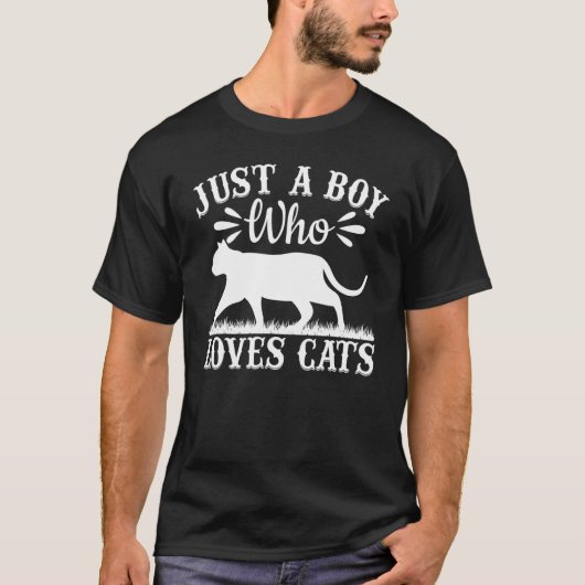 猫 私は猫が大好きな少年 Tシャツ (正面)