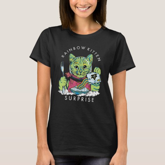 猫 虹の子猫のサプライズ かわいい 食事 レトロ 動物 Tシャツ (正面)