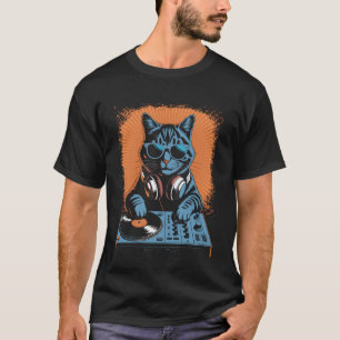 猫 DJ ヘッドフォン ターンテーブル レトロ音楽 EDM メンズ Tシャツ