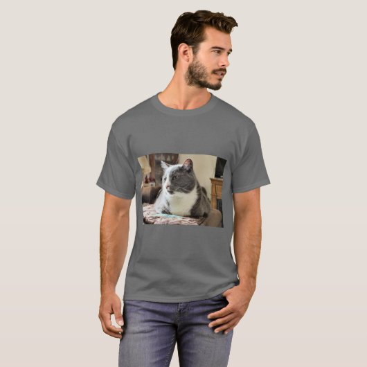 猫 Tシャツ (正面フル)